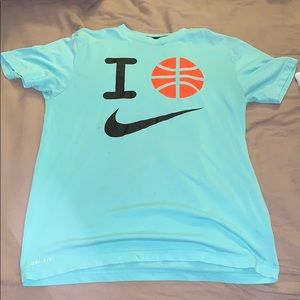 Nike t shirt